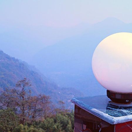 Shrigo Hotel Gangtok Ngoại thất bức ảnh